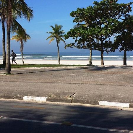 Apto De Ferias Na Praia Da Enseada - Guaruja Apartment Exterior photo